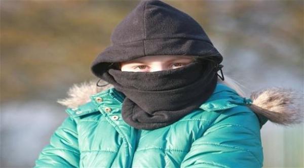 تعرف على الطفلة التي قد تموت إن تعرضت للبرد