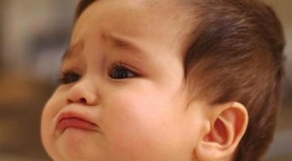 اختارا أحد الألوان لتسمية طفلتهما.. فأمرتهما المحكمة بتغييره