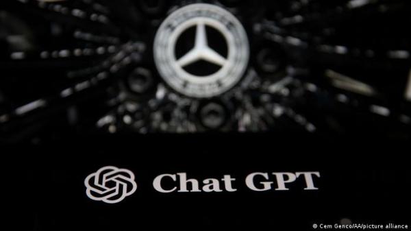 سيارة مرسيدس تتحدث إلى سائقها بفضل تشات جي بي تي