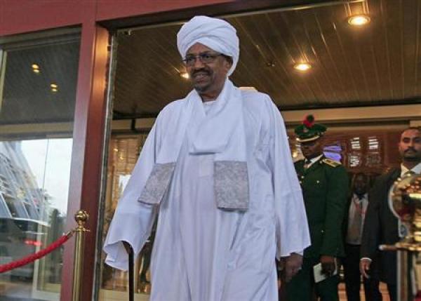 العثور على مبالغ مالية ضخمة في منزل الرئيس السوداني المعزول عمر البشير