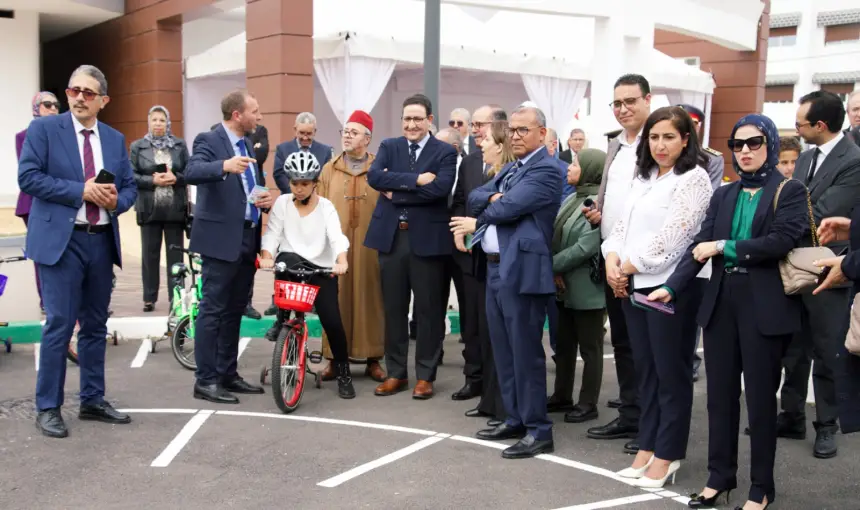 بإشراف من نارسا: وزير النقل يشرف بتمارة على تدشين مركز تفاعلي للتربية الطرقية و توزيع أجهزة رادارات