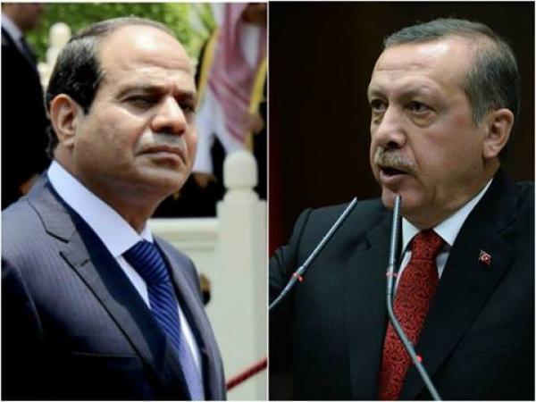 أردوغان يبعث رسالة للسيسي: لا آخذ مكانا في الصورة ذاتها مع الانقلابيين