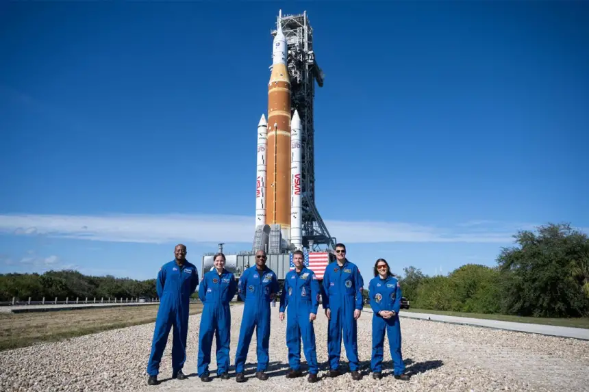 من المغرب إلى القمر.. "الكسكس" يزين مائدة رواد فضاء مهمة "أرتيميس" الدولية