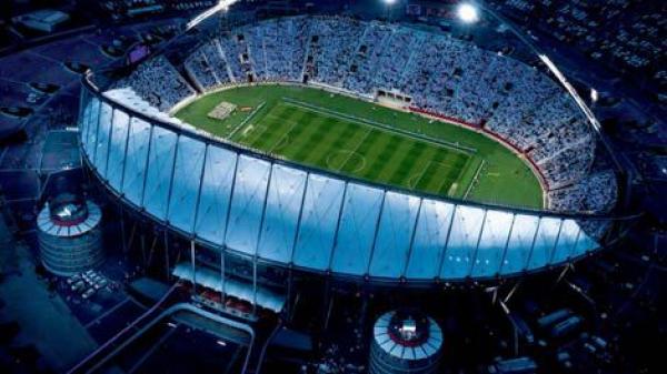 أكثر جمهور يؤذي فريقه في أوروبا!