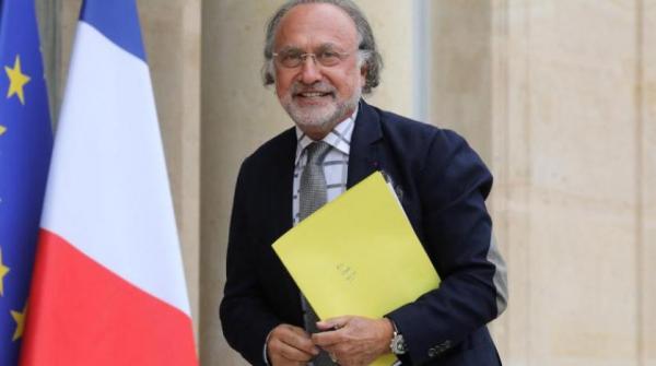 مقتل الملياردير والسياسي الفرنسي "أوليفييه داسو" في حادث مروحية