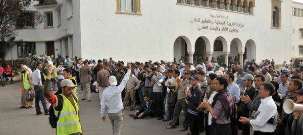 لا درجة جديدة في النظام الأساسي الجديد لنساء ورجال التعليم