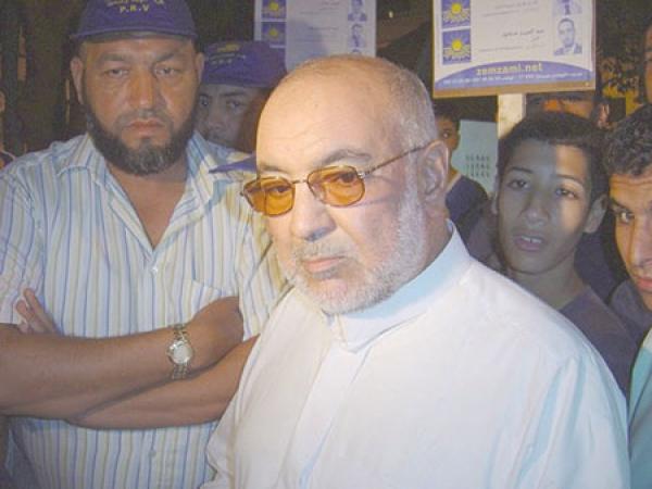 فتوى مثيرة للجدل : الزمزمي يبيح للنساء غير المتزوجات استعمال القضيب الصناعي