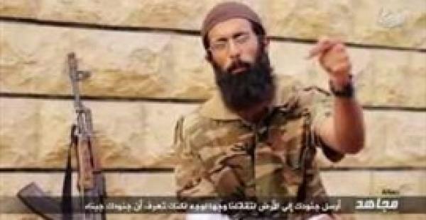 بالفيديو.. «داعشى» لـ «كاميرون»: لو رجالة حاربونا على الأرض لنعيدكم في توابيت