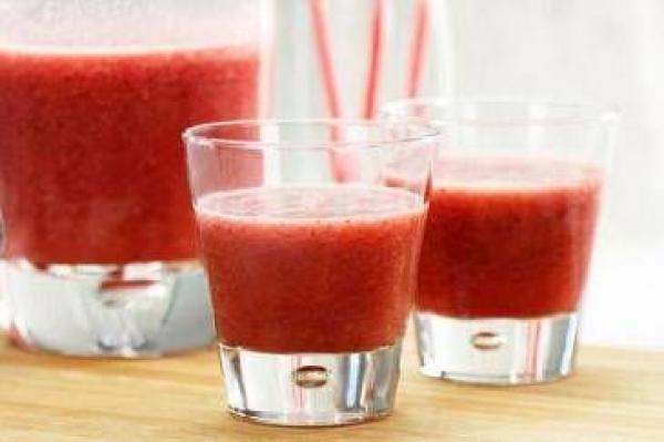 عصير التوت يعمل على استقرار مستوى السكر في الدم