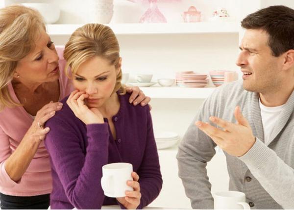 مع أم ضد ...كل "عْكوزَة" مغربية تعتبر نفسها مختلفة عن جميع "العْكايْزْ"