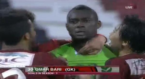 بالفيديو - حارس مرمى يتحول الى مهاجم بارع و ينقذ فريقه بـ"هدف" قاتل 