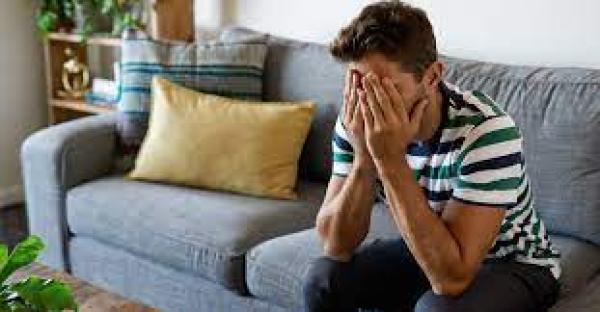 تجنبها.. أطعمة "محببة" قد تزيد خطر الإصابة بالاكتئاب