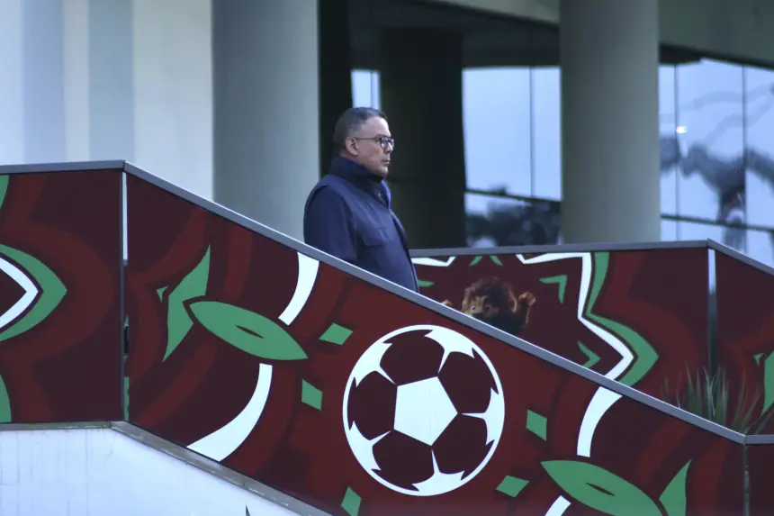 لقجع يرافق بعثة المنتخب الوطني قبل مواجهة زامبيا في كأس أمم إفريقيا