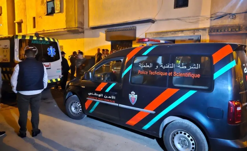 فاجعة تهز تمارة.. شاب يوجه طعنة قاتلة لـ"أمه" ويلقي بنفسه من سطح منزل الأسرة