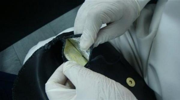 اعتقال شخصين بأكادير في حالة تخدير و بحوزتهما حقيبة مخدرات 