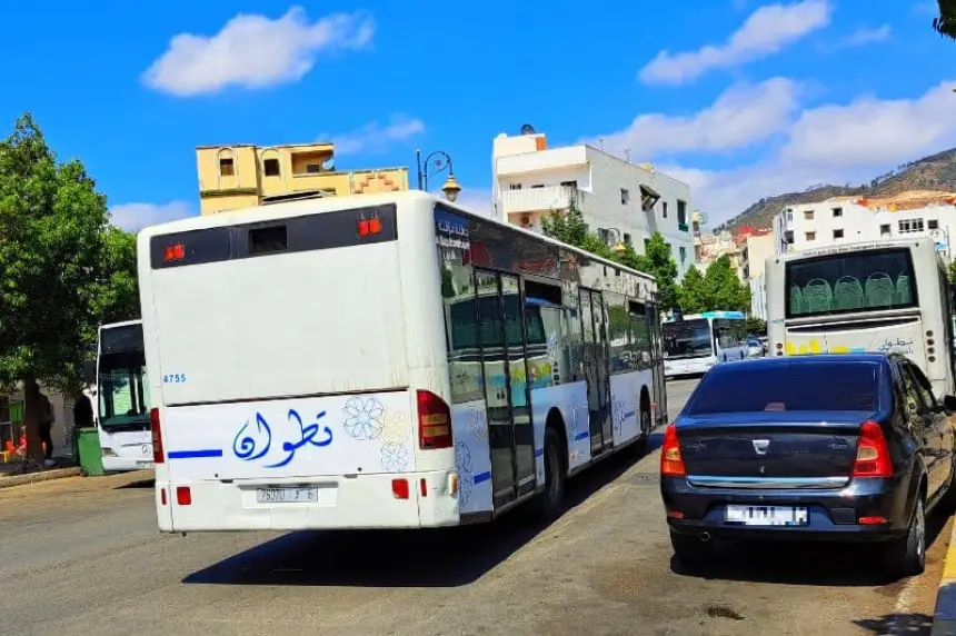 مستخدمو "إيصال المدينة" يفضحون الواقع المرّ للنقل الحضري بتطوان