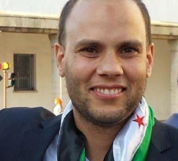 نجل بنكيران يرد على &quot;نيني&quot; و يكشف حقيقة استفادة أخيه من منحة 5000 درهم