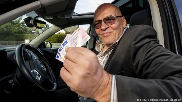 مشروع أوروبي.. هذه أهم بنود الرخصة الرقمية لقيادة السيارة