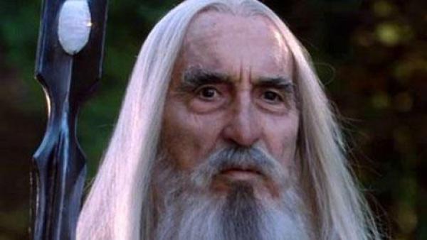 وفاة  صاحب شخصية "سارومان" في سلسلة أفلام ملك الخواتم