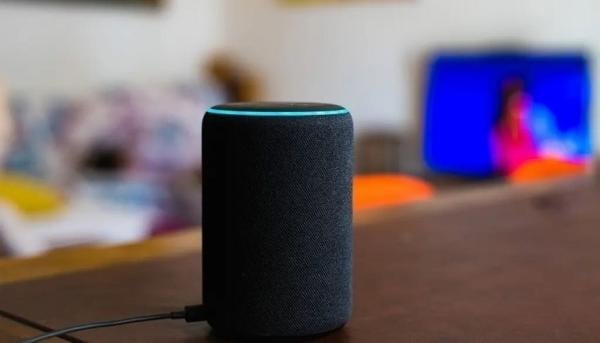 امرأة تتخلص من مساعد "أليكسا" لسبب غريب