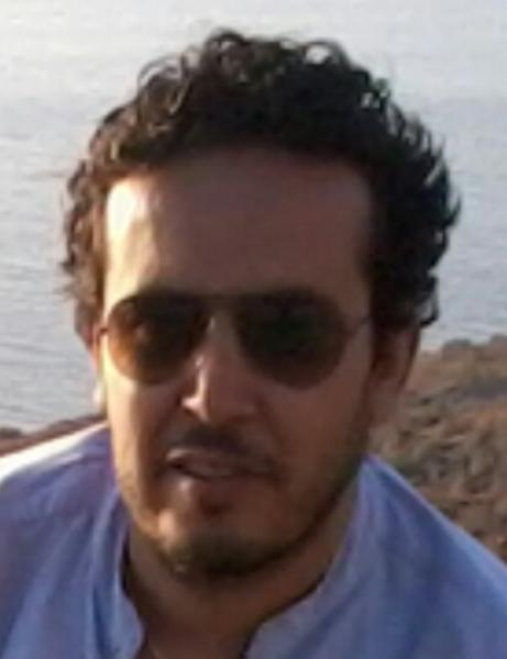 لا  تطفئوا "نجم شمال افريقيا."