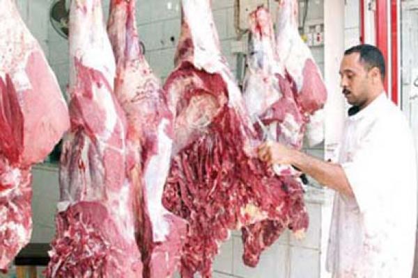 مغاربة متضررون من غلاء الأسعار يلجؤون إلى سبتة ومليلية للتزود بحاجياتهم من اللحم والدجاج