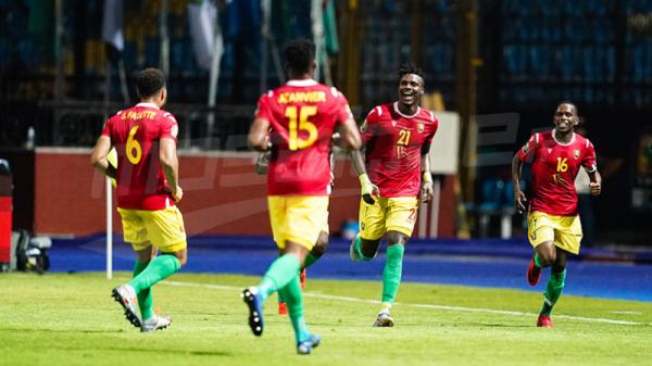 غينيا تفوز على بورندي وتقترب من التأهل كأفضل ثالث