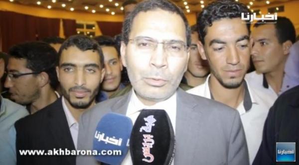 الخلفي يوضح حقيقة وجود انسداد في مشاورات الحكومة