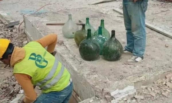 العثور على قنينات زجاجية أثرية بطنجة