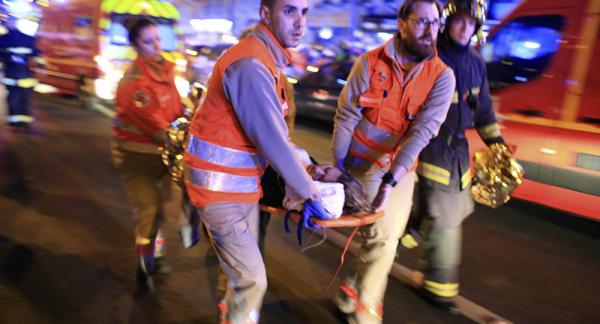 20 أجنبيا ضمن ضحايا هجمات باريس و هذه جنسياتهم