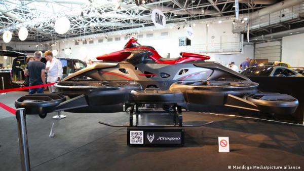 شبيهة بـ"حرب النجوم".. الدراجة الطائرة تظهر في العالم الحقيقي!