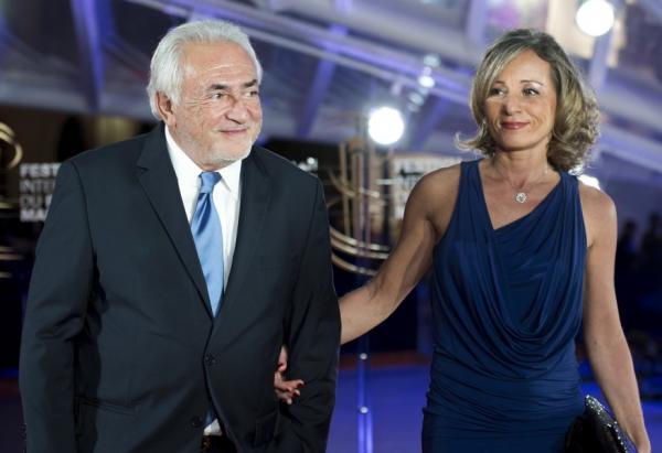 المدير السابق لصندوق النقد الدولي "DSK" يتزوج سرا من مغربية و يقرر العيش بمراكش