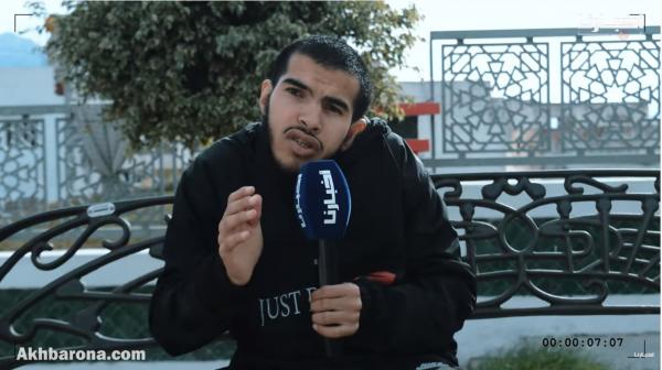 قصة مؤثرة: شاب مغربي يعاني من إعاقة جسدية "بغيت لي عاوني ماشي لي يحكرني"