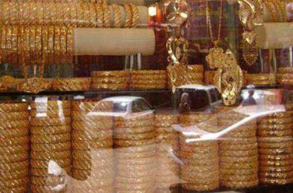 اعتقال تلميذتين سرقتا مجوهرات بقيمة 12 مليون سنتيم