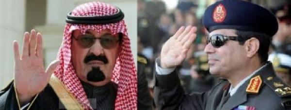 العاهل السعودي يدعو إلى مؤتمر للمانحين لاخراج مصر من أزمتها