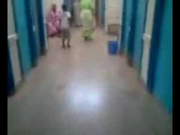 شاب ساخط على الوضعية بمستشفى واد أمليل بإقليم تازة لغياب الطبيب والممرضين