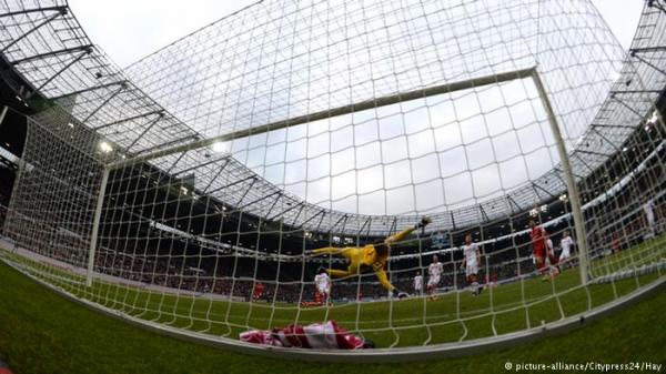 العراق: حارس مرمى يخفي خبر وفاة ابنته للعب مع فريقه