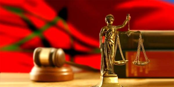 سابقة... طبيب مستعجلات يجر مدير مستشفى للقضاء ويوجه له إتهامات خطيرة بسبب مريض