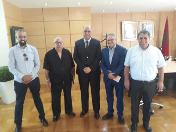 والي جهة فاس يجتمع بالجامعة الوطنية لأرباب وتجار ومسيري محطات الوقود بالمغرب وهذه التفاصيل