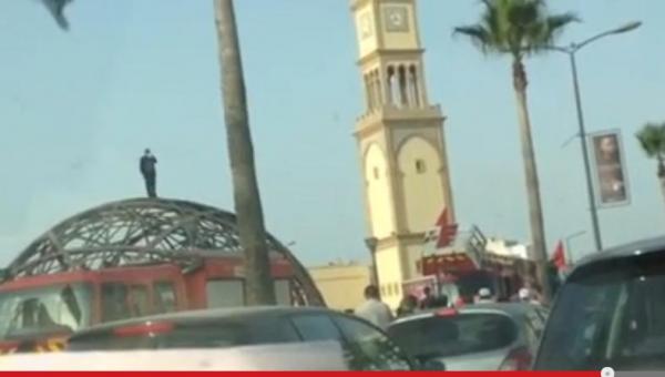 الدار البيضاء: رجل يهدد بالانتحار من فوق معلمة "الكرة الأرضية"