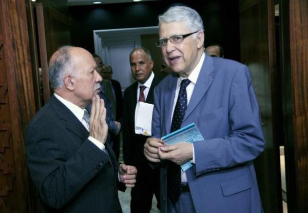 صفقات الاستوزار:الوفا وزيرا مقابل تنازله عن ترشيح نفسه للأمانة العامة لحزب الاستقلال لصالح نزار بركة