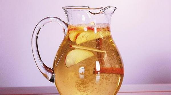 أحدث صرعة لتخفيف الوزن: شراب التفاح والقرفة