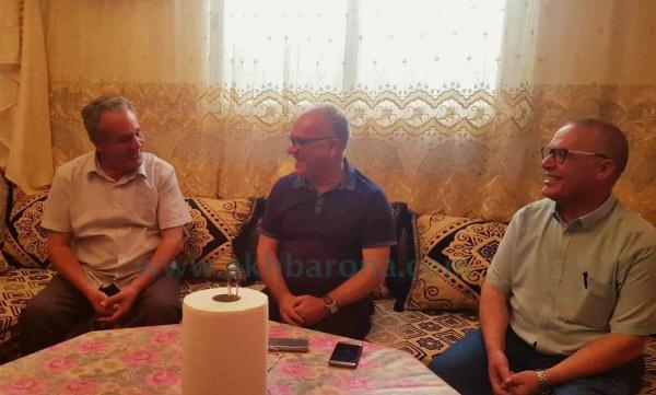 القيادي مضيان يكشف لـ " أخبارنا " أسباب زيارته لوالد " الزفزافي " في بيته ويؤكد أن القادم سيكون أفضل