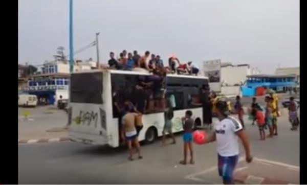 بالفيديو ... هكذا يتم تدمير قطاع النقل الحضري بالقنيطرة وإعاقة تجويد خدماته