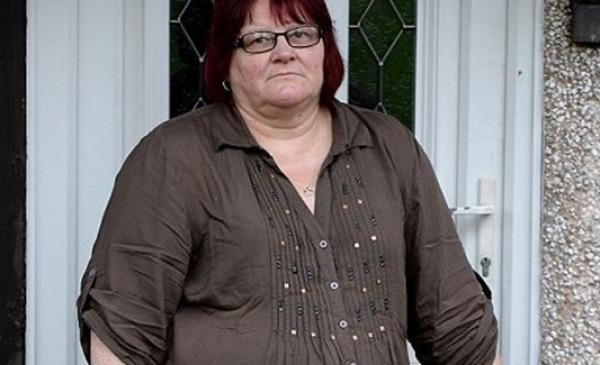 يعدها بالزواج ليسرق أموالها ويتزوج من أخرى‏