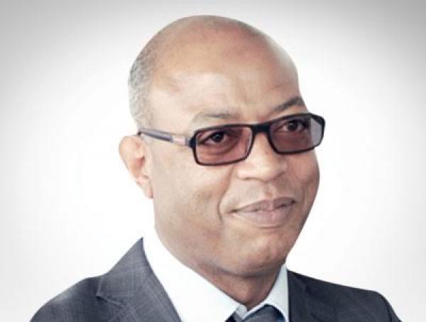 مغربي مبحوث عنه يقع في قبضة السلطات الغابونية