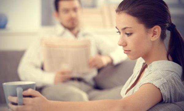 لماذا تشعر المرأة بالاكتئاب بعد الزواج