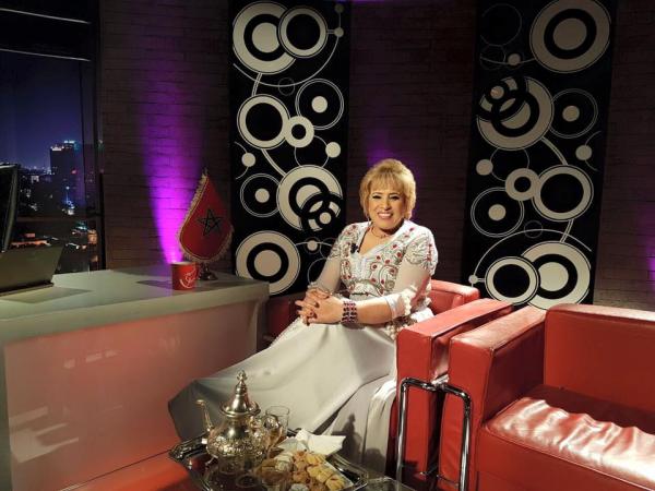 بالفيديو : بعد غياب طويل عن الشاشة &quot;رشيد شو&quot; ينبش في ذاكرة الفنانة &quot;نجاة عتابو&quot; و الاخيرة تعترف .. 