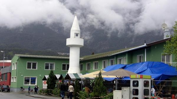 تضاعف أعداد المسلمين في النمسا و تراجع المسيحية