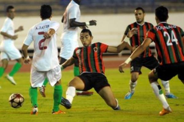 الجيش الملكي يزيح اتحاد الخميسات و يلحق بركب المتأهلين الى ثمن نهائي كأس العرش